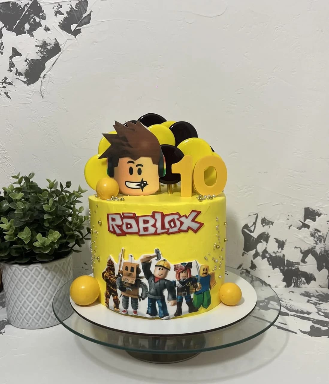 Chrisi Cake 37