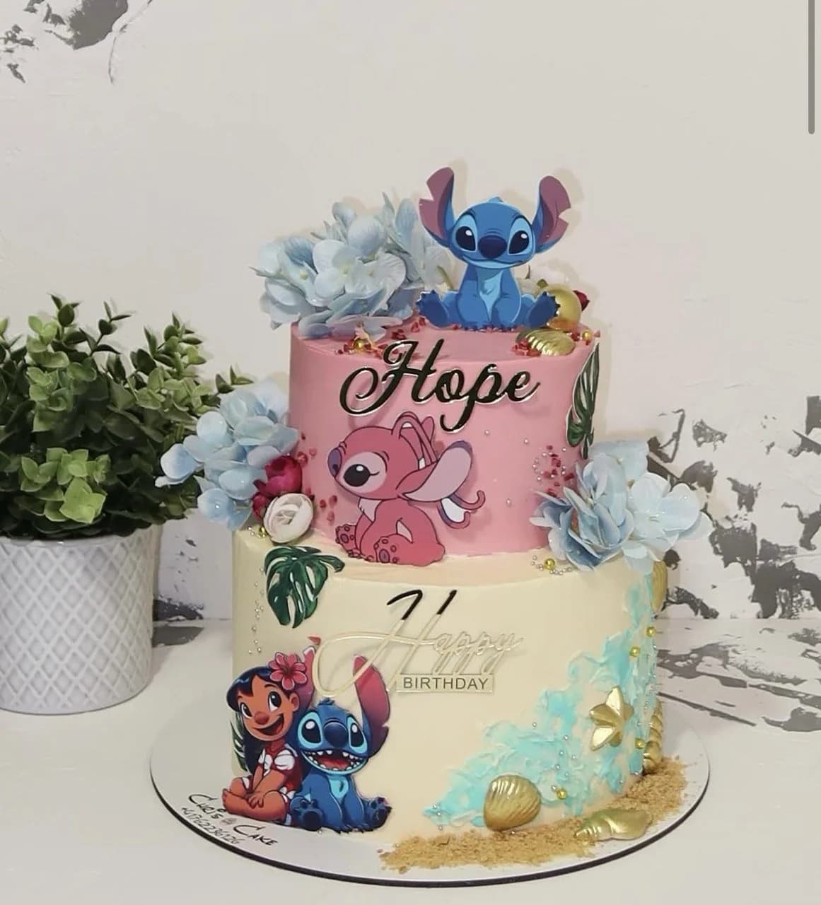 🎂 Zweistöckige Torte